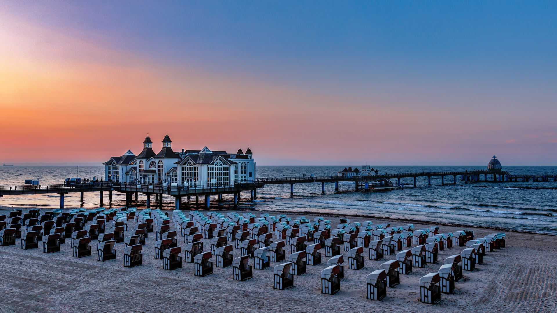 Die Strandkorb-Armee