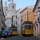 Die Straßenbahn 28 in der Alfama