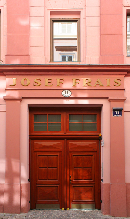 Die Stuckgasse 11 am Neubau