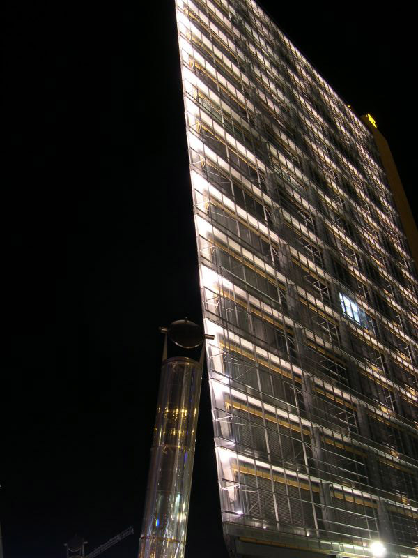 Die Sttze Fr Das Haus Aus Glas Foto & Bild | Deutschland, Europe, Berlin Bilder Auf Fotocommunity