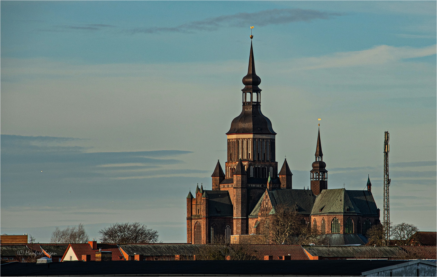 Die Süd-Ost Seite der Stralsunder St.Marienkirche... 