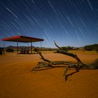 Die Tankstelle in Betta - Startrails