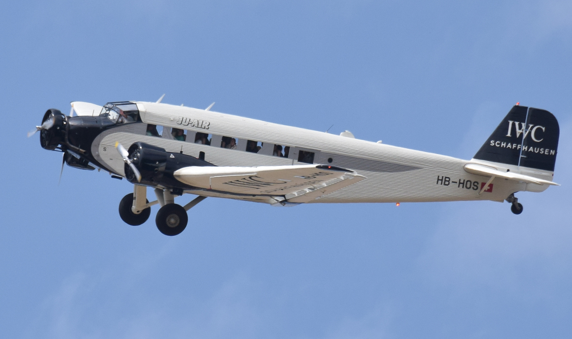 Die Tante Ju besucht uns auf dem Modellflugplatz !