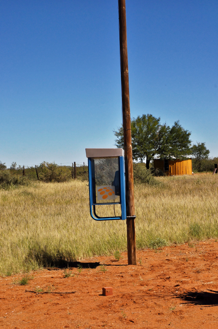 die Telefonzelle in der Wüste