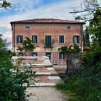 Die Teufelsbrücke ("Ponte del Diavolo") auf der Laguneninsel Torcello