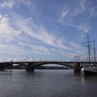 Die Theodor-Heuss-Brücke