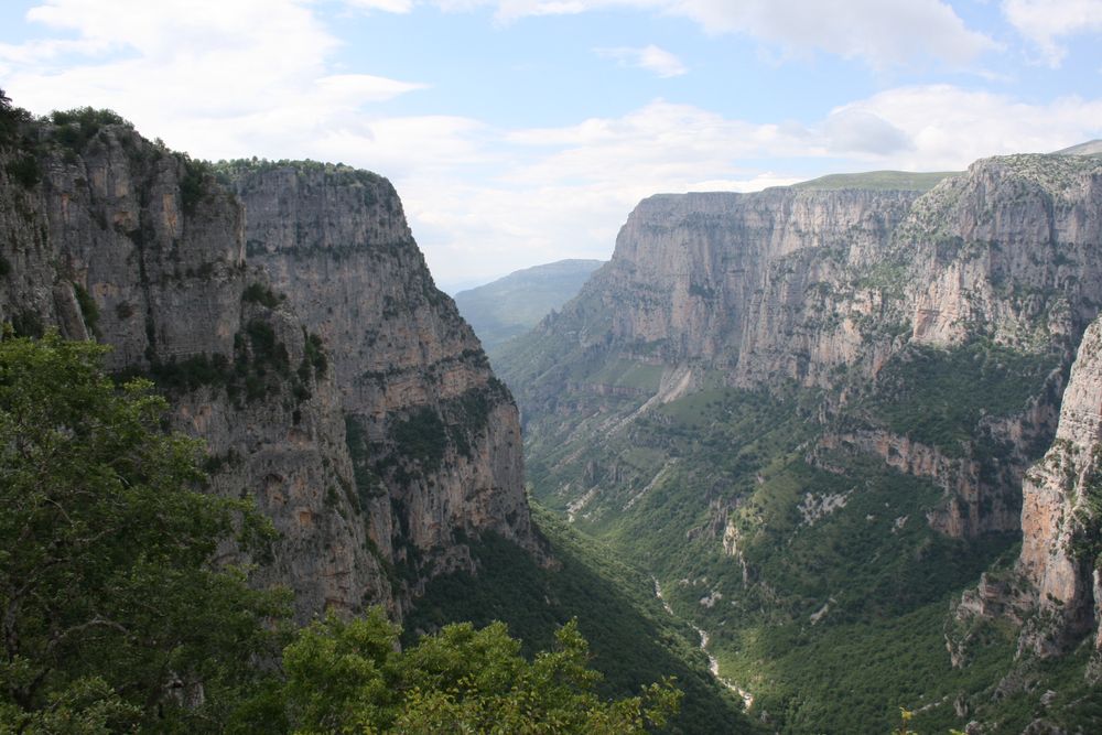 Die tiefste Schlucht der Welt VikosSchlucht in Griechenland Foto & Bild europe, greece