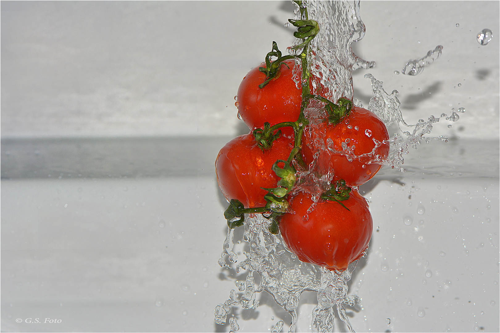 Die Tomatenzeit ist da ........