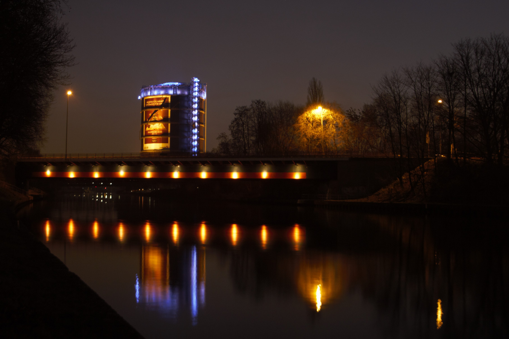 Die Tonne am Kanal