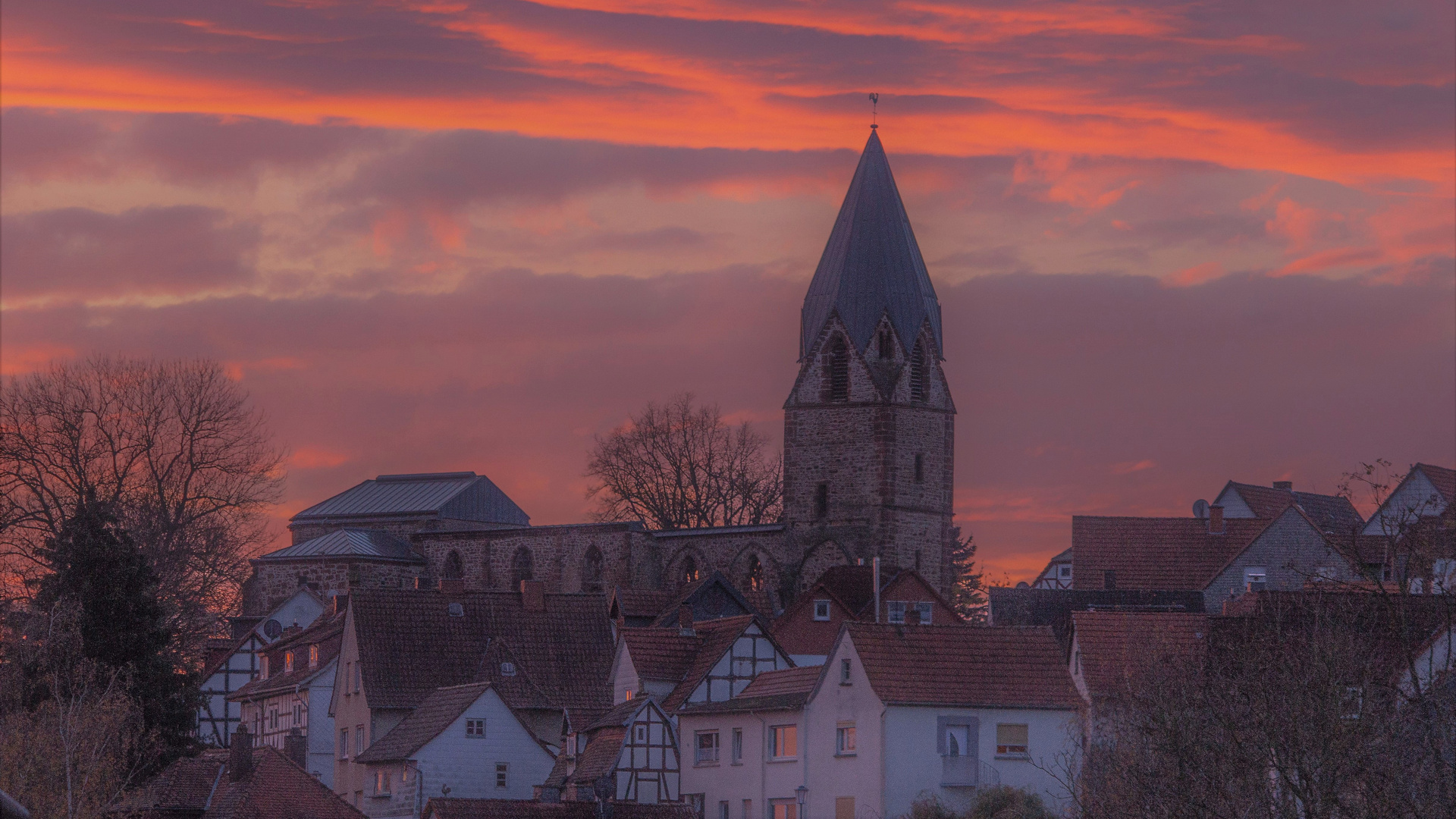 Die Totenkirche am Morgen 