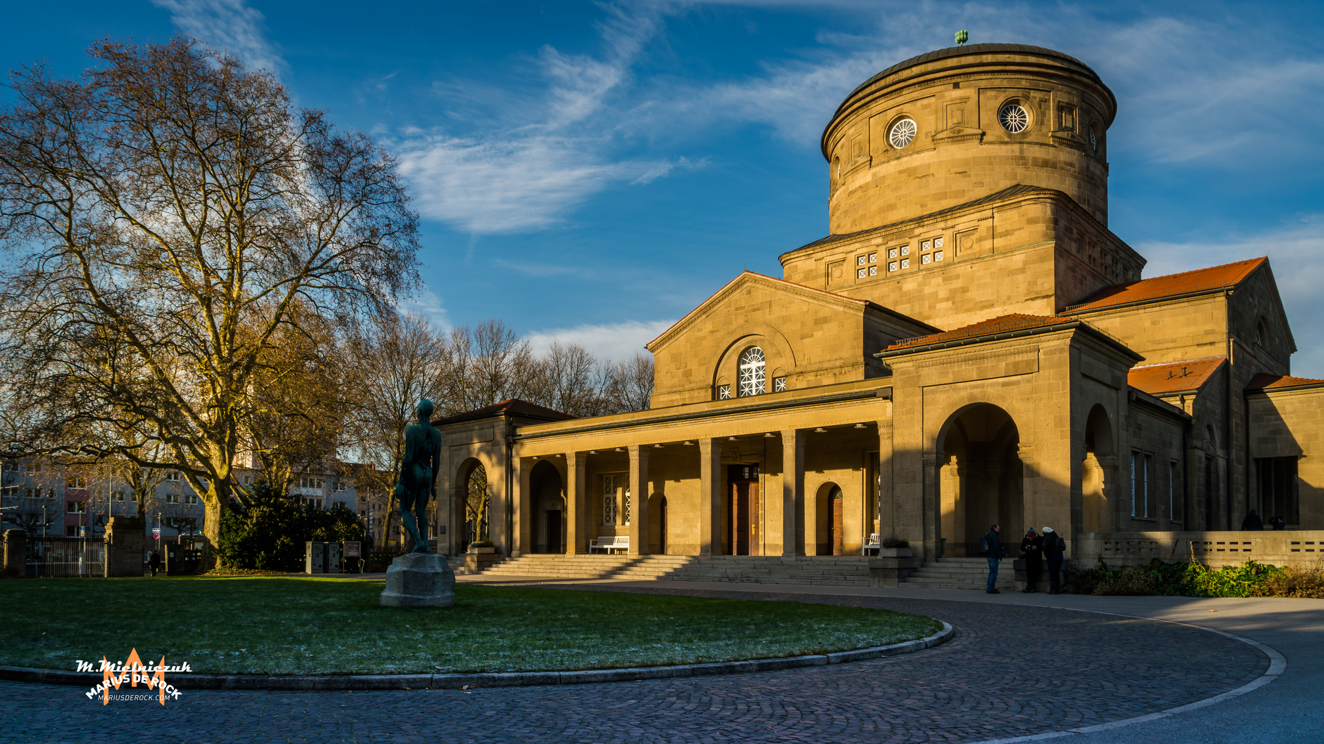 Die Trauerhalle, Frankfurt