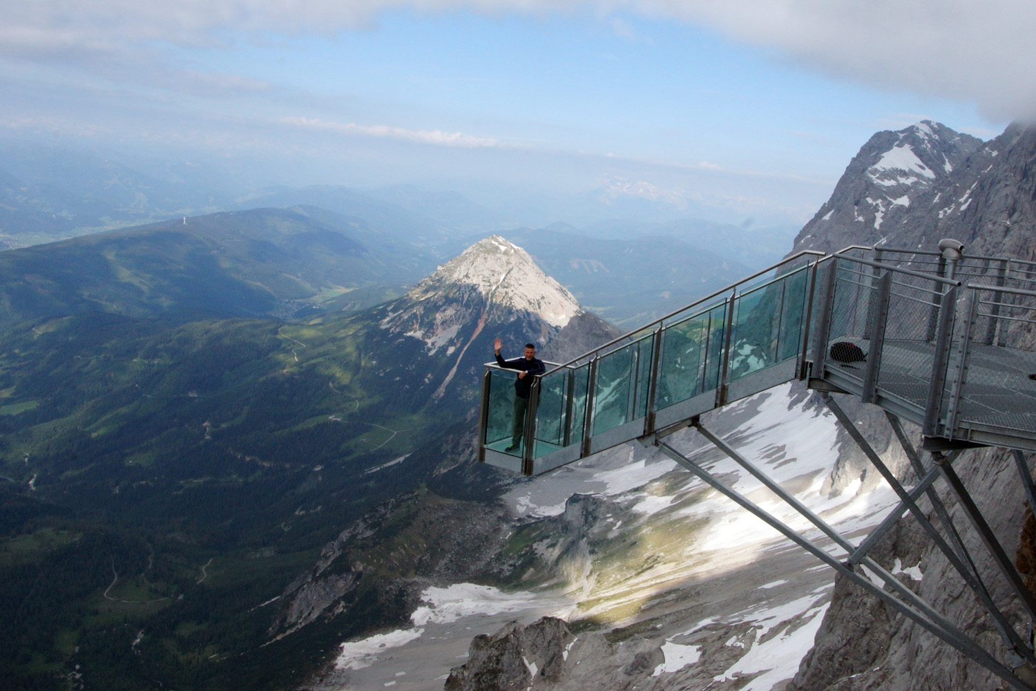 Die Treppe ins Nichts am Dachstein