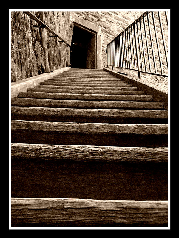 Die Treppe ins Ungewisse