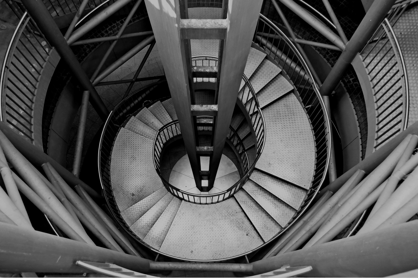 Die Treppe zur Verbotenen Foto Welt. Dortmund.