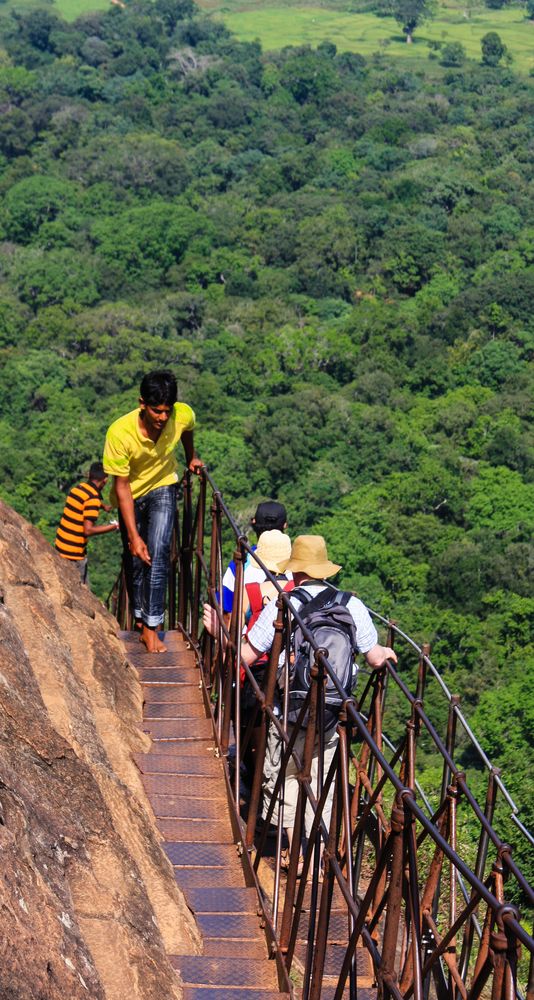 Die Treppen auf den Löwenfelsen I...