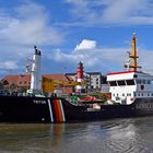 Die TRITON im Hafen von Büsum