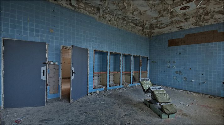 Die Tür ist offen, aber es wird keiner gezwungen, hier Platz zu nehmen