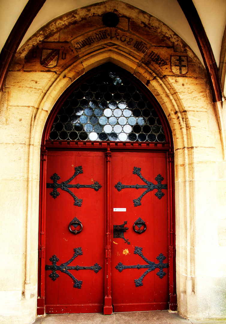 die Tür zur Klosterkirche Denkendorf