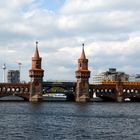 Die U1 auf der Oberbaumbrücke