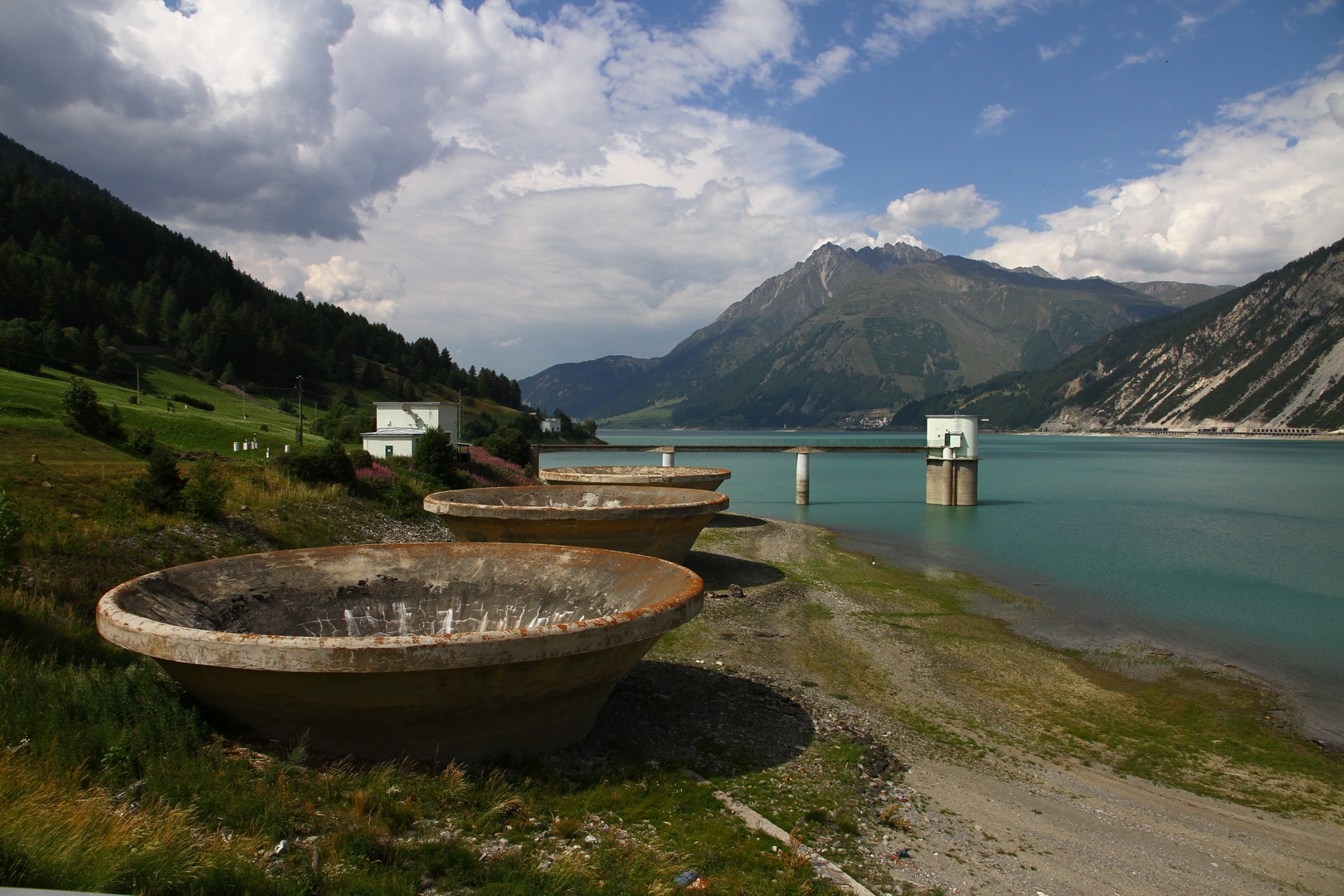 Die Überlauftrichter vom Reschensee