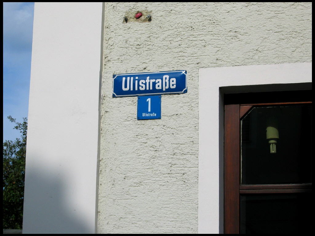 die Uli-Strasse