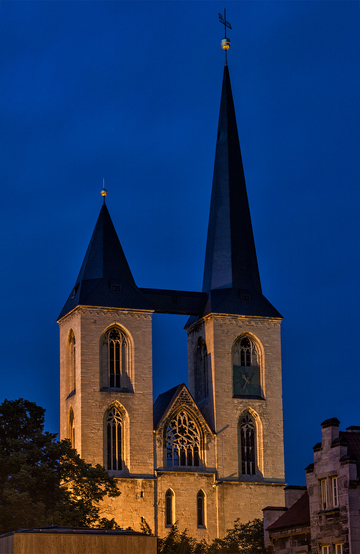 Die ungleichen Türme...