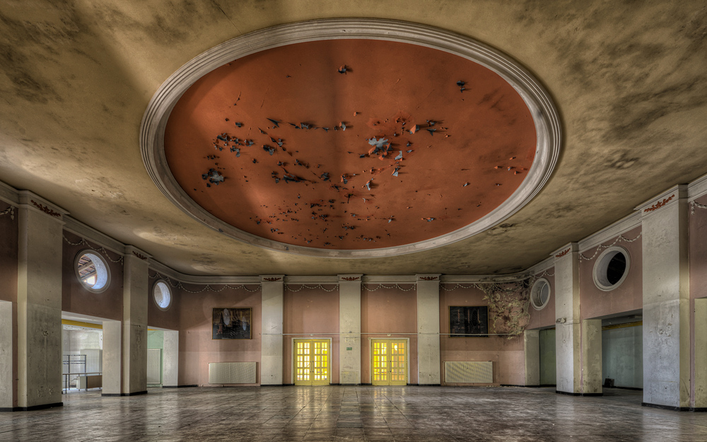 Die verbotene Stadt Foto & Bild | architektur, lost places, wünsdorf