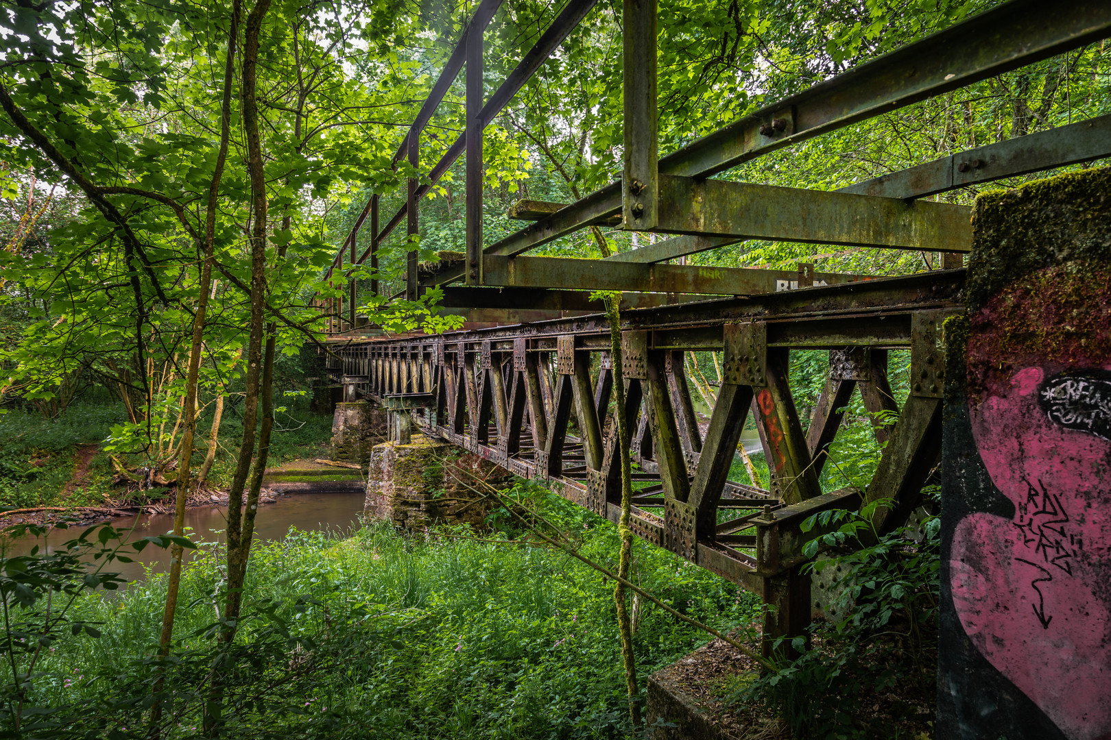 Die vergessene Bahnbrücke