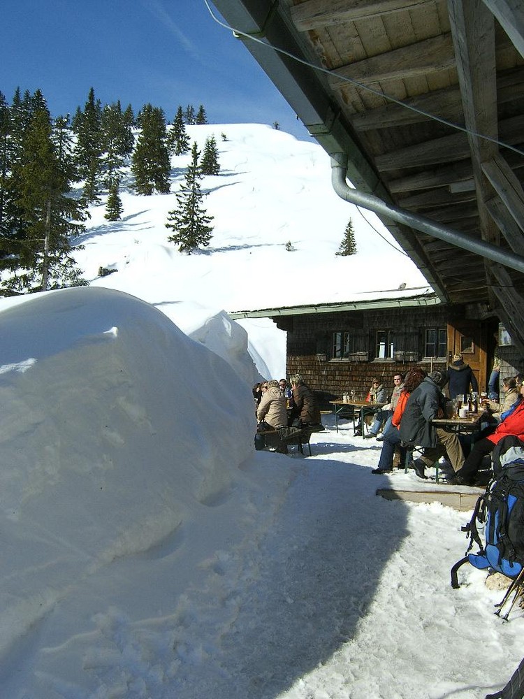 Die versteckte Hütte