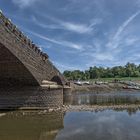 die versunkene alte Brücke von Asel