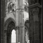 Die Vertikalen. Vezelay. Basilique Ste-Madeleine