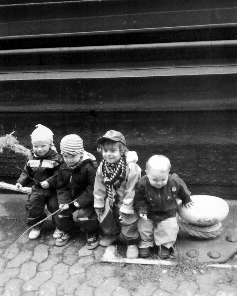 die vier kleinen Strolche Foto & Bild kinder, kinder ab 2, menschen Bilder auf die vier kleinen Strolche Foto & Bild kinder, kinder ab 2, menschen Bilder auf