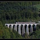 Die vierbogige Steinbrücke aus dem Jahre 1728 in St. Ursanne Jura