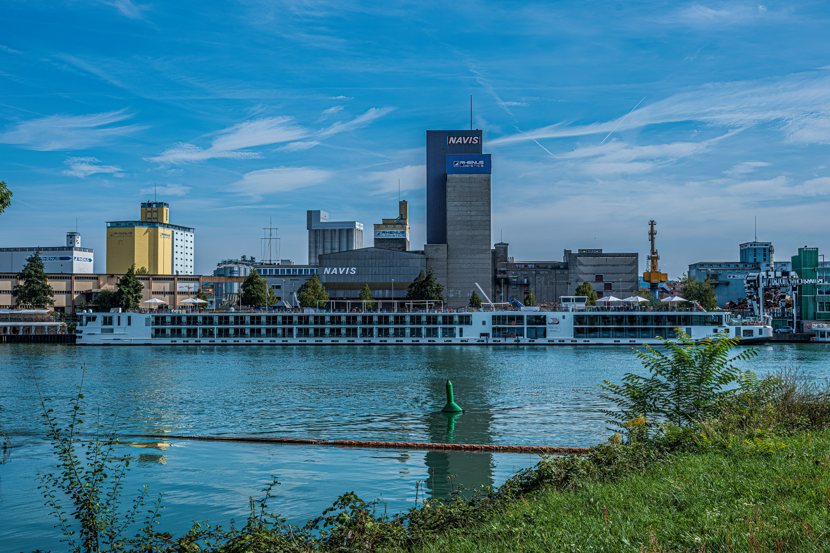 Die Viking Mani in Basel