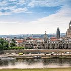 Die Vorbereitungen zum Stadtfest haben begonnen.