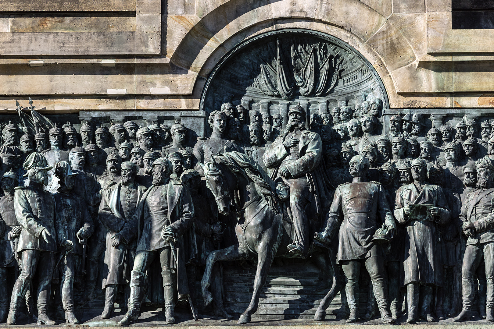 DIE WACHT AM RHEIN - Niederwalddenkmal bei Rüdesheim