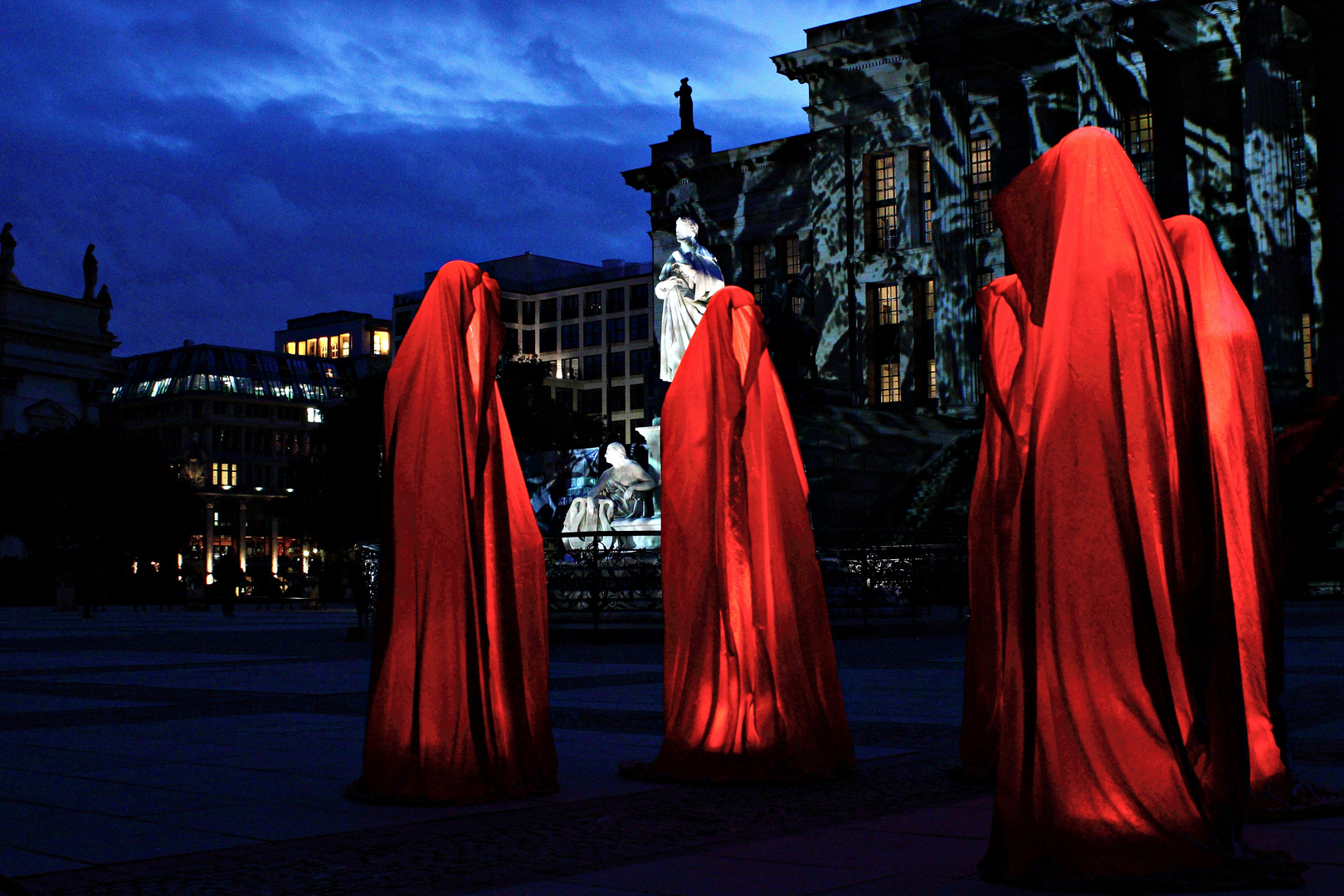 Die Wächter der Zeit / Gendarmenmarkt