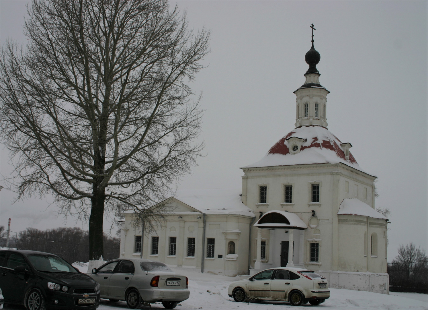 Die Wände des Klosters (2). Russland. Kolomna. -25C