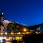 Die Wahrzeichen von Warnemünde zur Blauen Stunde