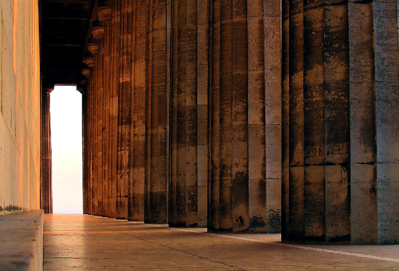 Die Walhalla im Abendlicht