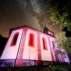 Die Wallfahrtskirche Klüschen Hagis bei Nacht