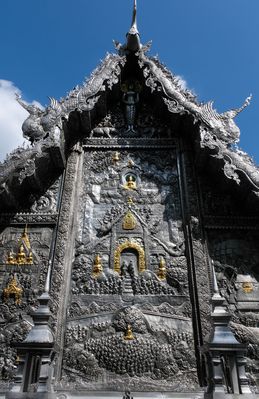 ...die Wand aus Silber und Gold...