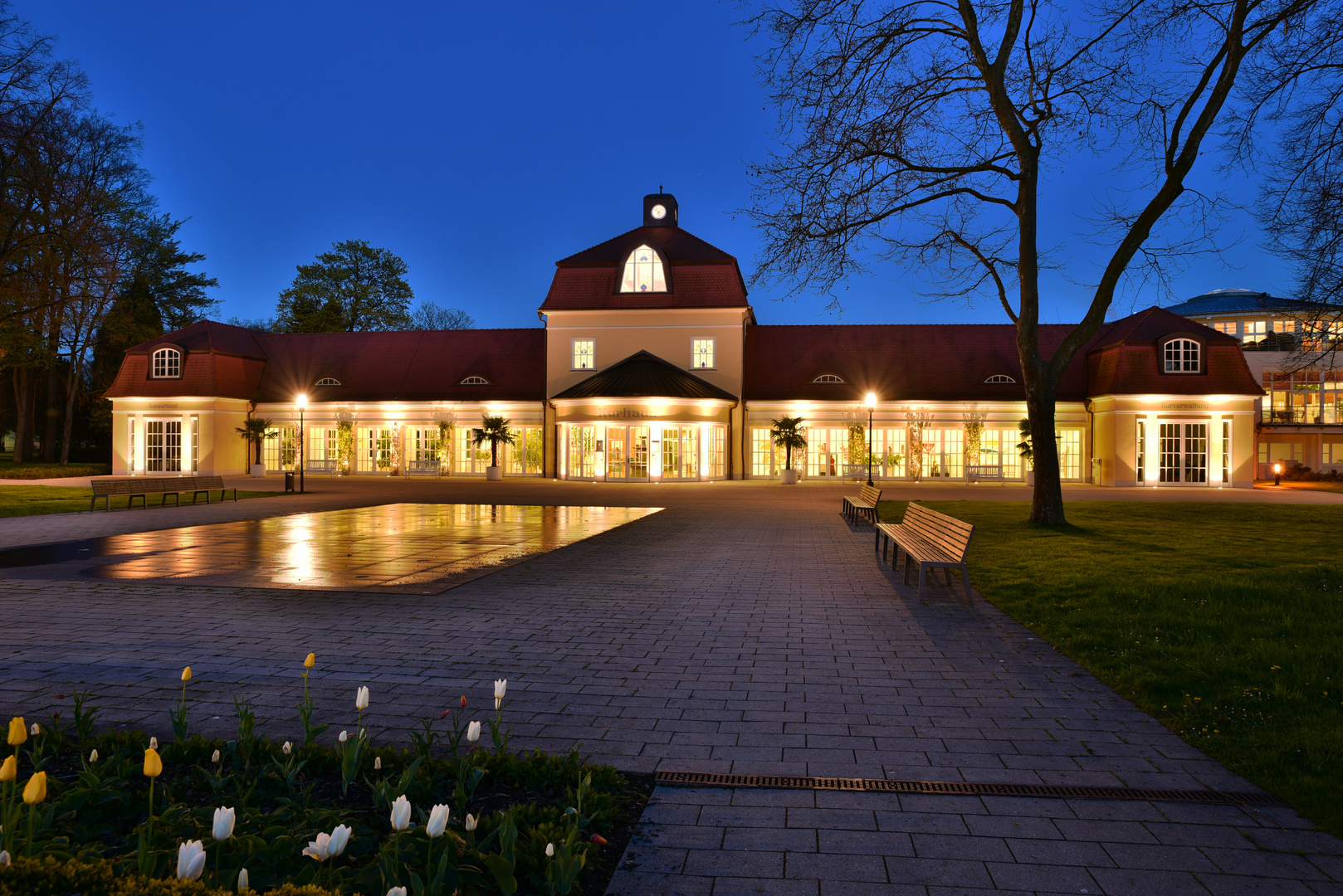 Die Wandelhalle von Bad Hersfeld zur blauen Stunde