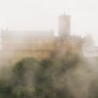 Die Wartburg im Nebel