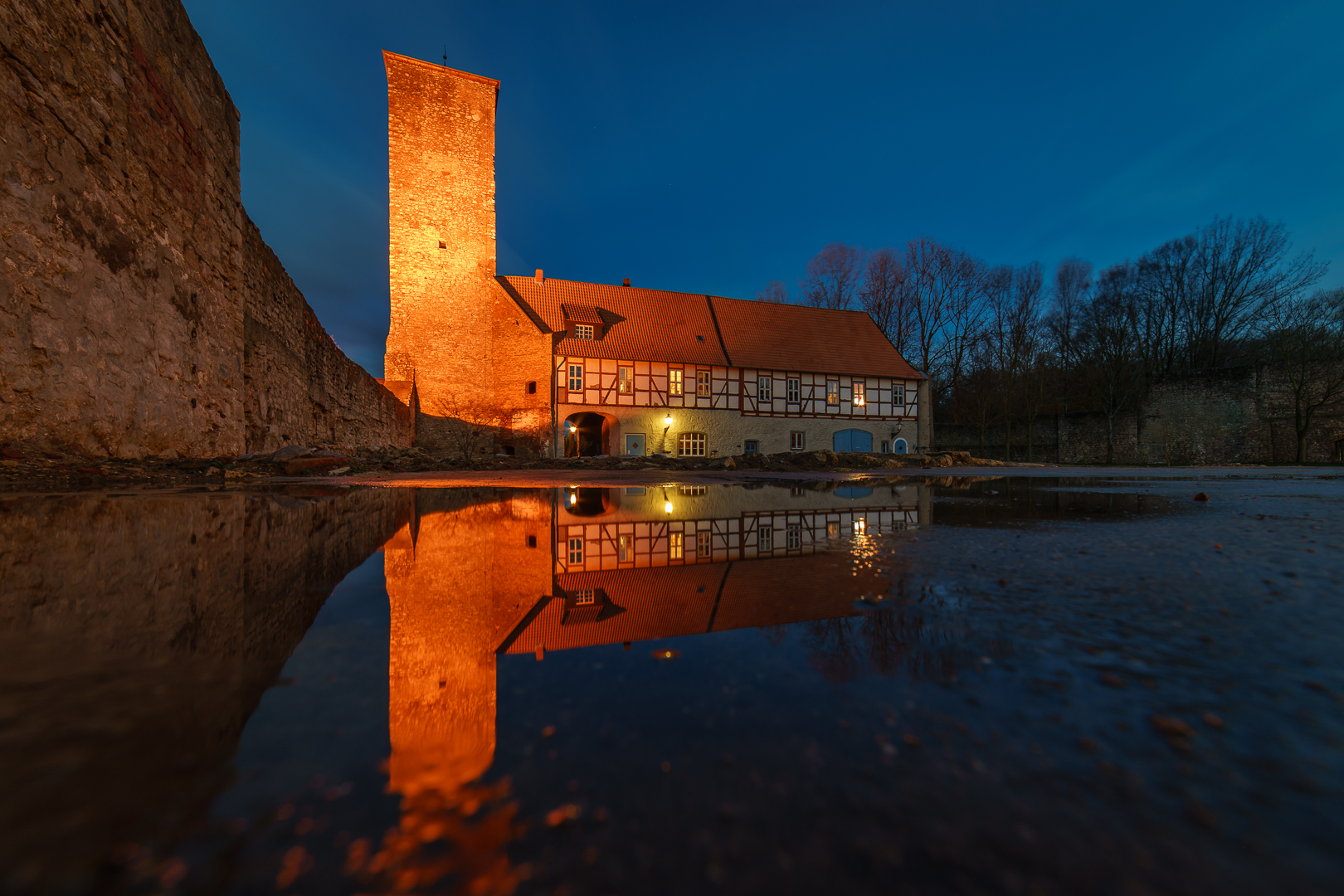 Die Wasserburg Zilly (1)