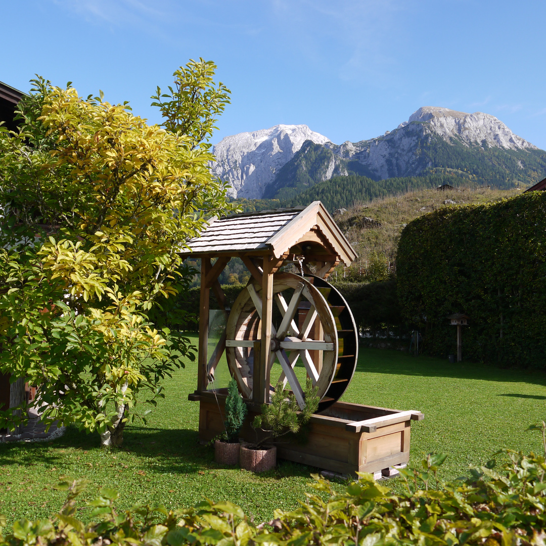 Die Wassermühle im Garten