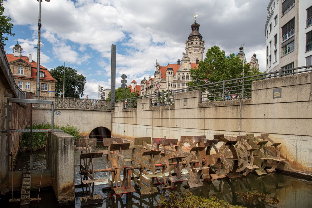 Die Wasserwalze am Nonnenmühlwehr