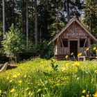 Die Wegscheiden-Huette im frühen Morgenlicht