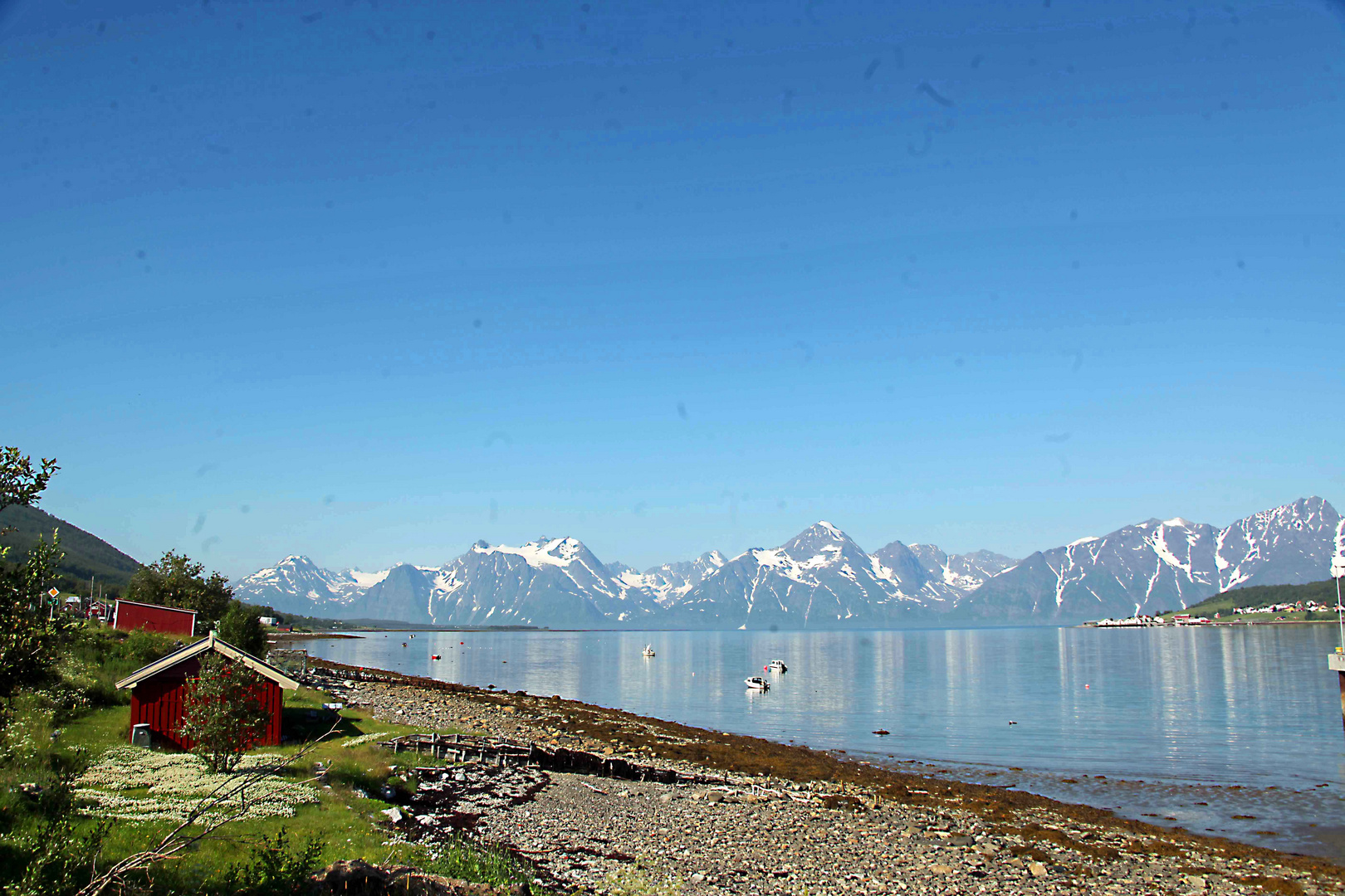 Die Weite in Norwegen ist Traumhaft die Berge in die Fern.e