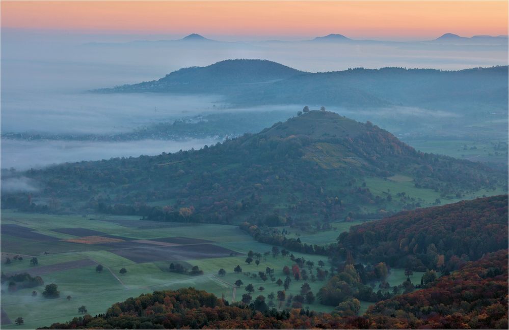 DIE WELT VOR SONNENAUFGANG